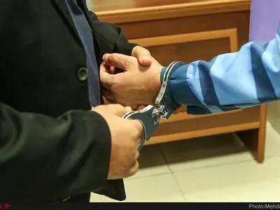 محاکمه پنج صراف به اتهام مشارکت در اخلال در نظام ارزی کشور