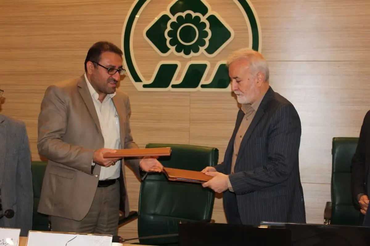 توافقنامه پروژه ملی GNAF بین پست فارس و شهرداری شیراز به امضا رسید