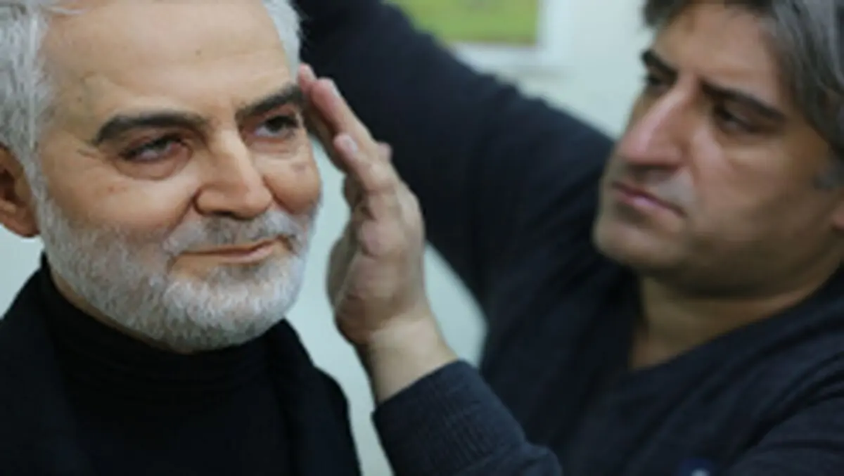 سازنده شبیه‌ترین تندیس «سردار شهید سلیمانی» به «فرمول یک» می‌رود