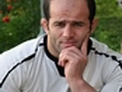 فردین معصومی سرمربی تیم‌های‌ملی کشتی‌ساحلی شد