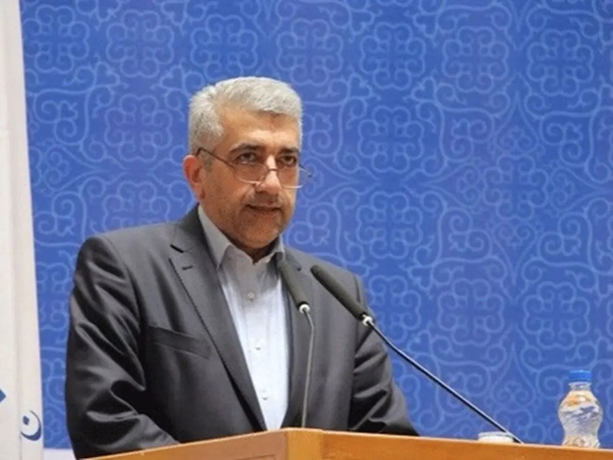 جامعه باید احساس کند که افراد لایق فرصت خدمت پیدا می‌کنند