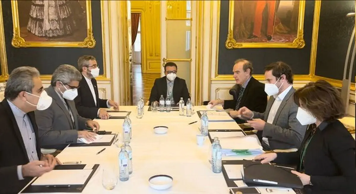 دیدار انریکه مورا با باقری در ادامه مذاکرات وین

