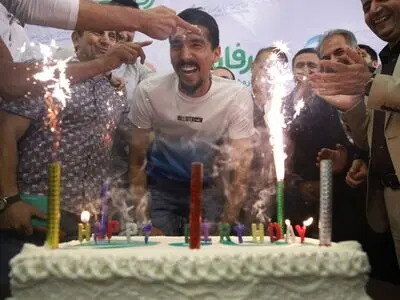 فروشگاه های رفاه از تیم ملی والیبال تقدیر کرد