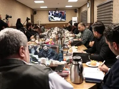 نشست رئیس شورای‌اطلاع رسانی دولت با جمعی از فعالان انقلابی فضای مجازی
