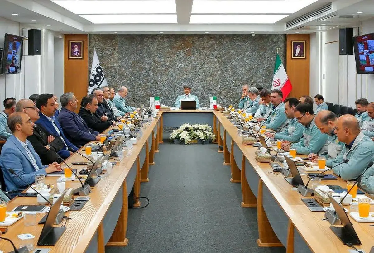 برگزاری جلسه اختتامیه استانداردهای سیستم‌های مدیریتی یکپارچه فولاد مبارکه سال ۱۴۰۴