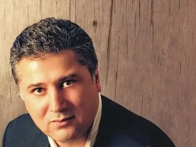 داستان فرار خواننده مشهور از مدرسه