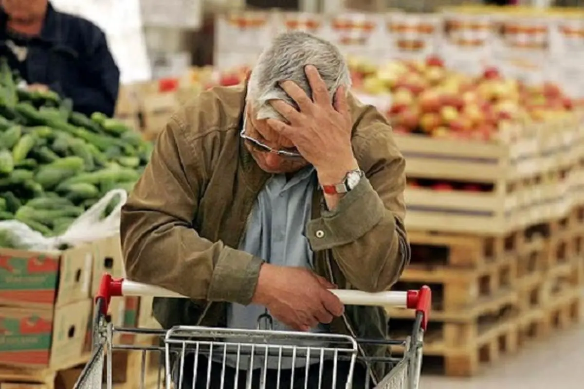«ارز دولتی» هفت پله بالاتر رفت/ آیا همه چیز دوباره گران میشود؟
