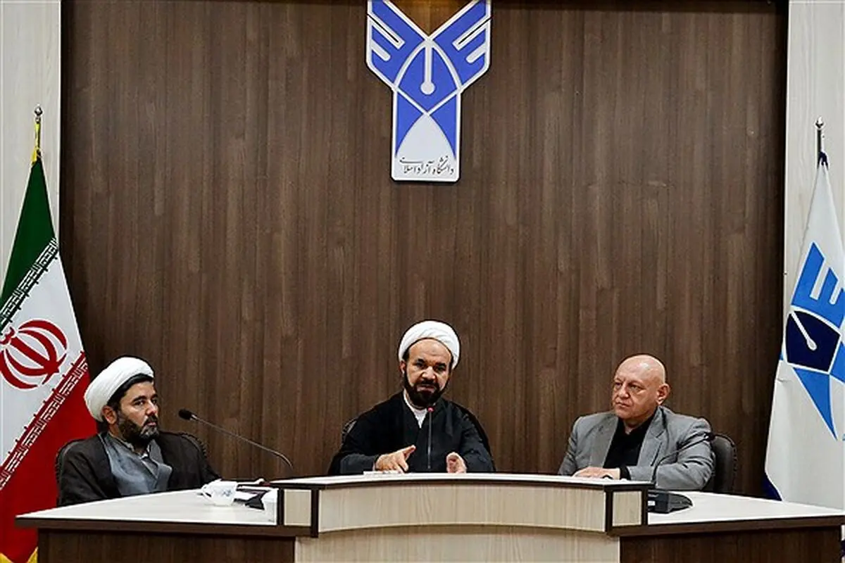 دانشگاه آزاد اسلامی در حوزه فرهنگی الگوی سایر دانشگاه ها باشد