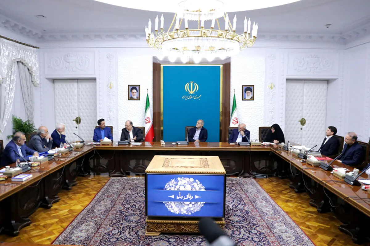 تیمی تخصصی در دولت مأمور شده تا روند صادرات محصولات پتروشیمی را تسهیل کند