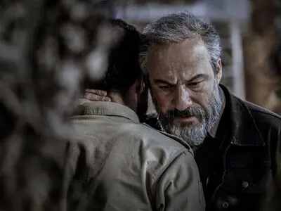 قانون واسه من قانونه، واسه اونا تفریحه!/ انتشار تیزر فیلم «دیدن این فیلم جرم است» همزمان با اکران عمومی