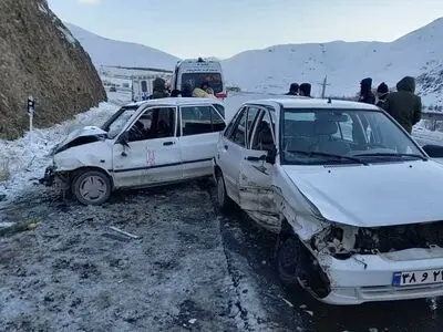 جزئیات حادثه تصادف آموزشیاران نهضت سوادآموزی/ اسامی+تصاویر