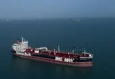 آلودگی شدید زیست محیطی بر اثر اصابت موشک به نفتکش ایرانی