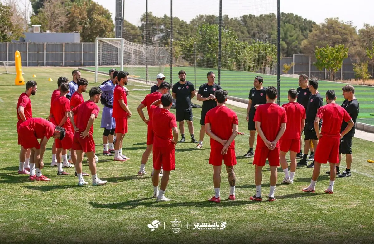 برگزاری تمرین و ریکاوری سرخپوشان در دو بخش
