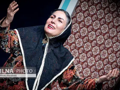 فضای مجازی مخاطبان تئاتر را کاهش داده است