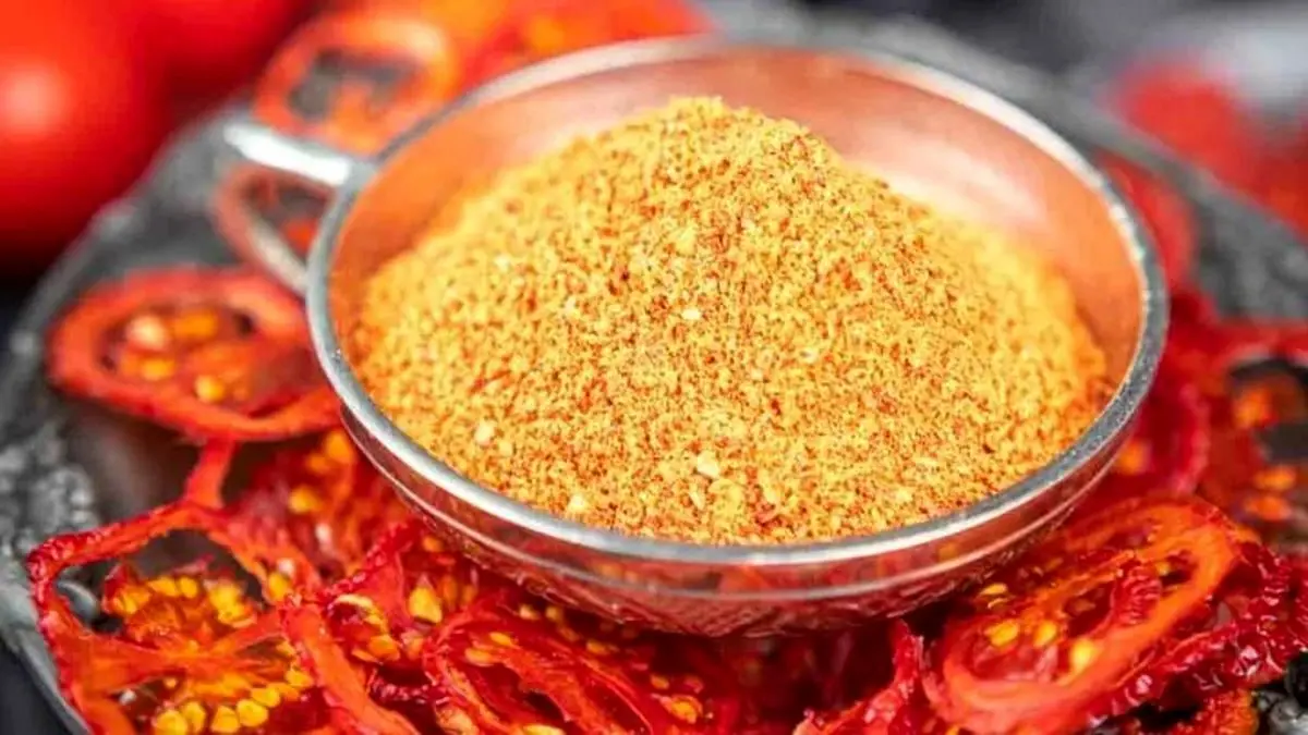 چگونه پودر گوجه‌فرنگی خانگی درست کنیم؟ + موارد مصرف