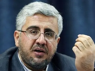 دانشگاه آزاد شنبه را به جای پنج‌شنبه تعطیل کرد