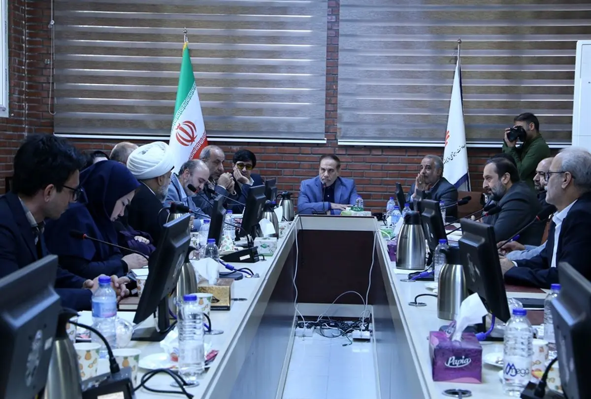 نهادهای حاکمیتی نباید موسسه خیریه تشکیل دهند