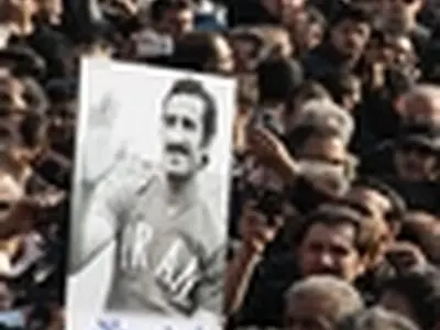 شکست قرمزها به یاد سرطلایی / انگیزه‌آبی‌ها در دربی دو چندان است