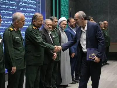 شهردار فردیس در همایش کشوری «تجلیل اخلاص» مورد تقدیر قرار گرفت