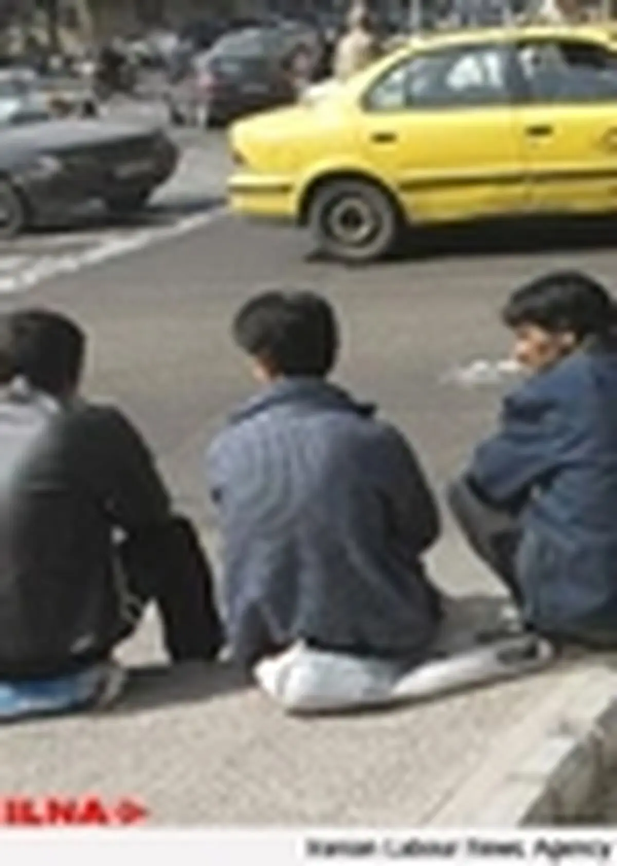 ارتش بیکاران دستیابی کارگران به مزد عادلانه را ناممکن کرده اند