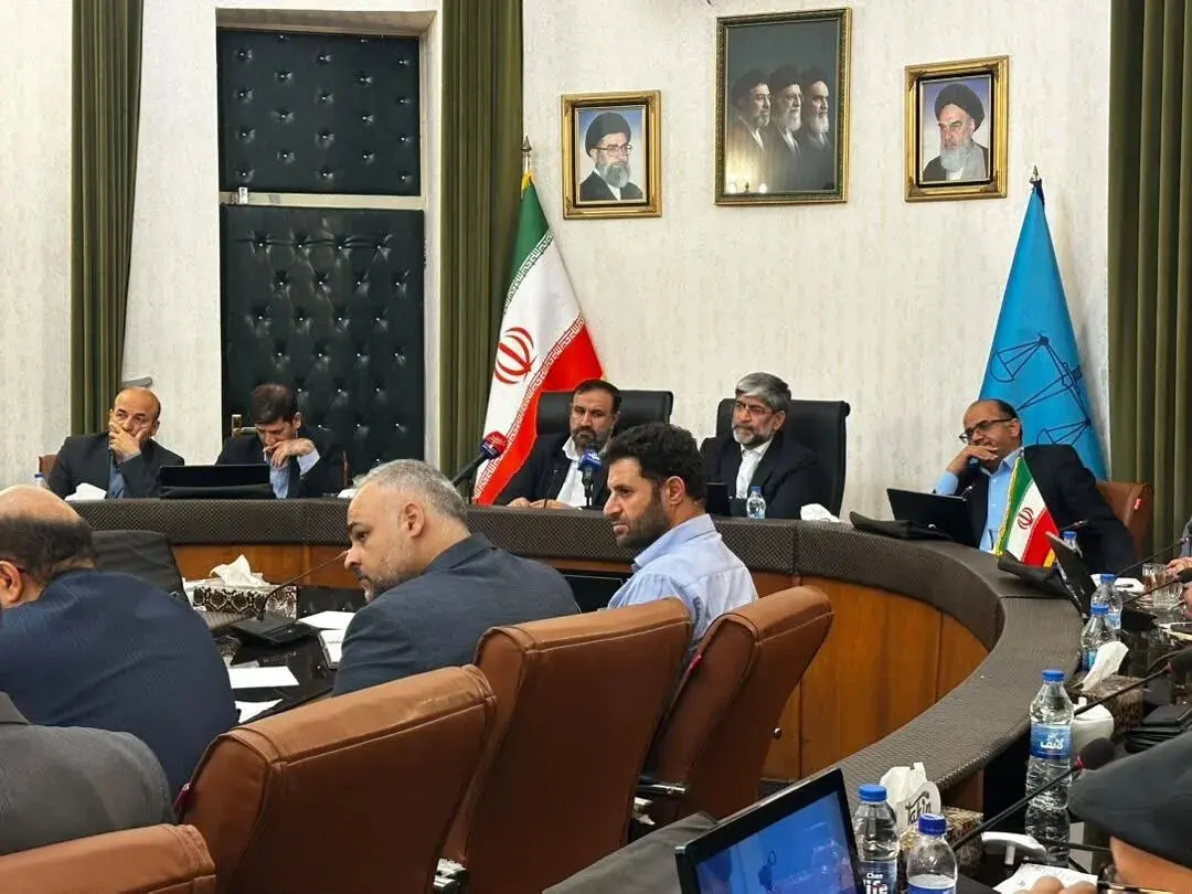 نظارت بر پرونده‌های مهم، خاص و کثیرالشاکی بدون دخالت قضایی انجام می‌شود