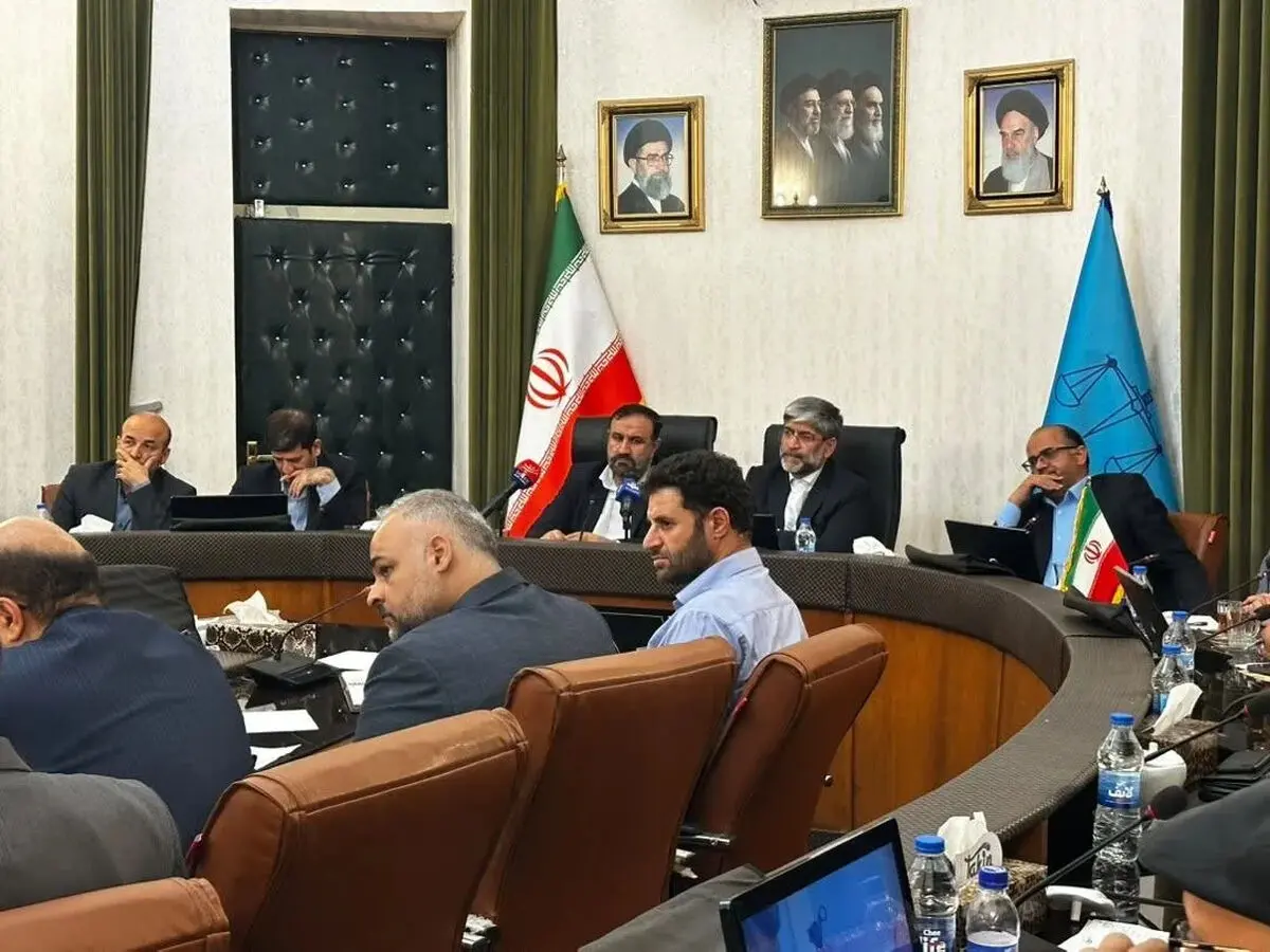 نظارت بر پرونده‌های مهم، خاص و کثیرالشاکی بدون دخالت قضایی انجام می‌شود