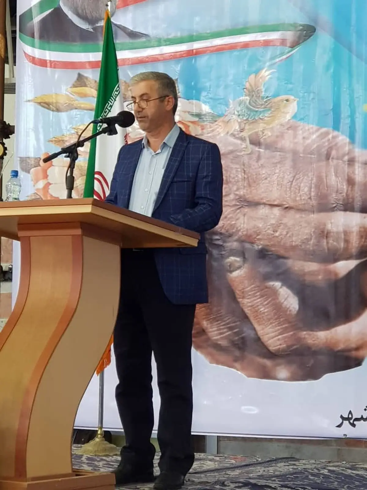 کارگران چشم امید دولت هستند