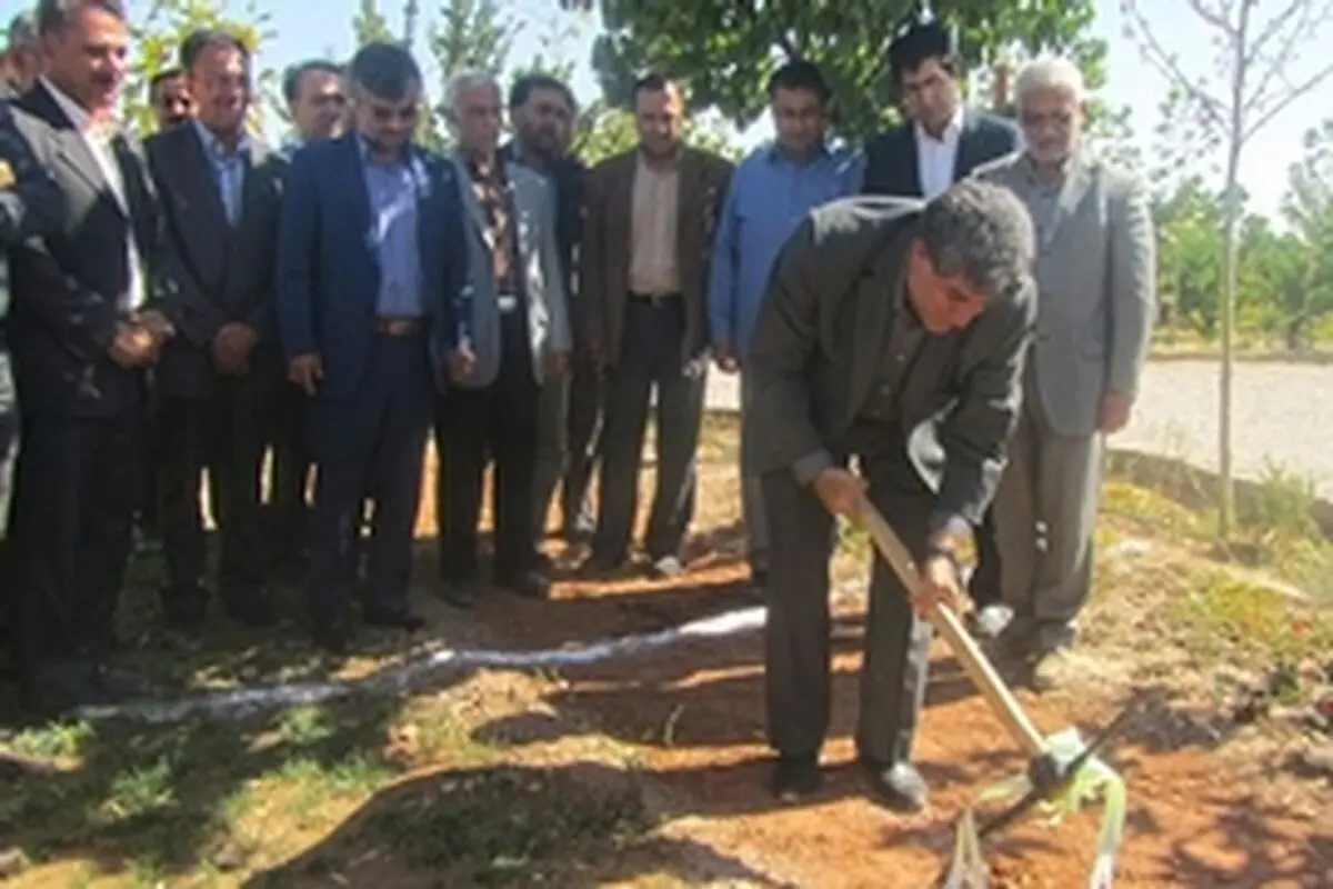 مجتمع فرهنگی – اداری باغ گردشگری اورس شاهرود کلنگ‌زنی شد