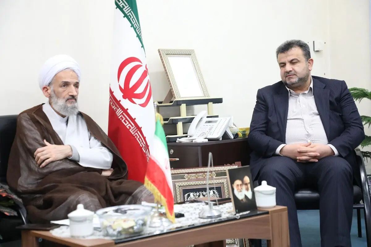 دولت تلاش دارد تا قدم های موثری در جهت رونق اقتصادی و معیشت مردم بردارد