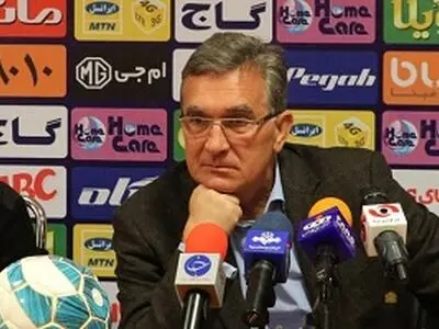 موضع سرمربی پرسپولیس به محرومیت کامیابی‌نیا