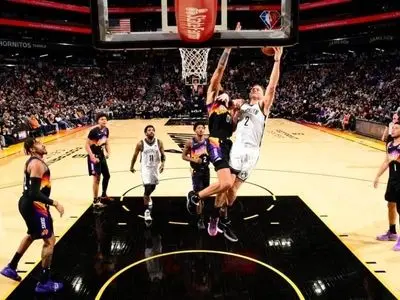  لیگNBA| تصمیم عجیب و تماشاگرپسند مالک سانز 