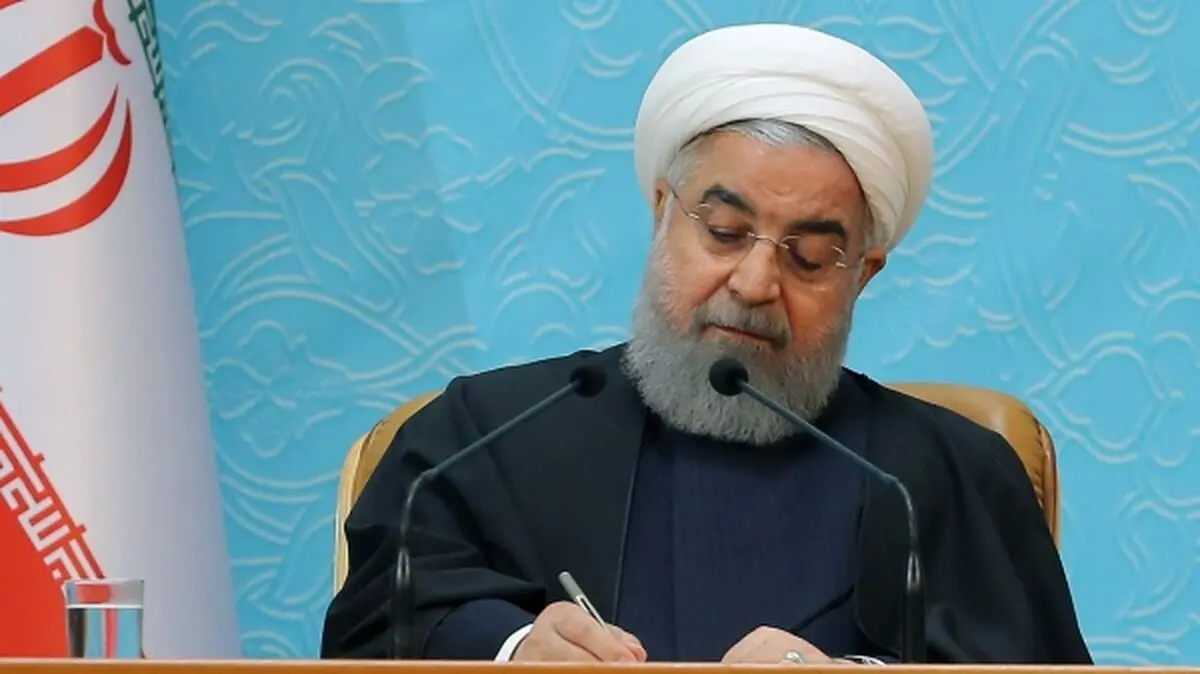 روحانی درگذشت مادر وزیر سابق بهداشت را تسلیت گفت