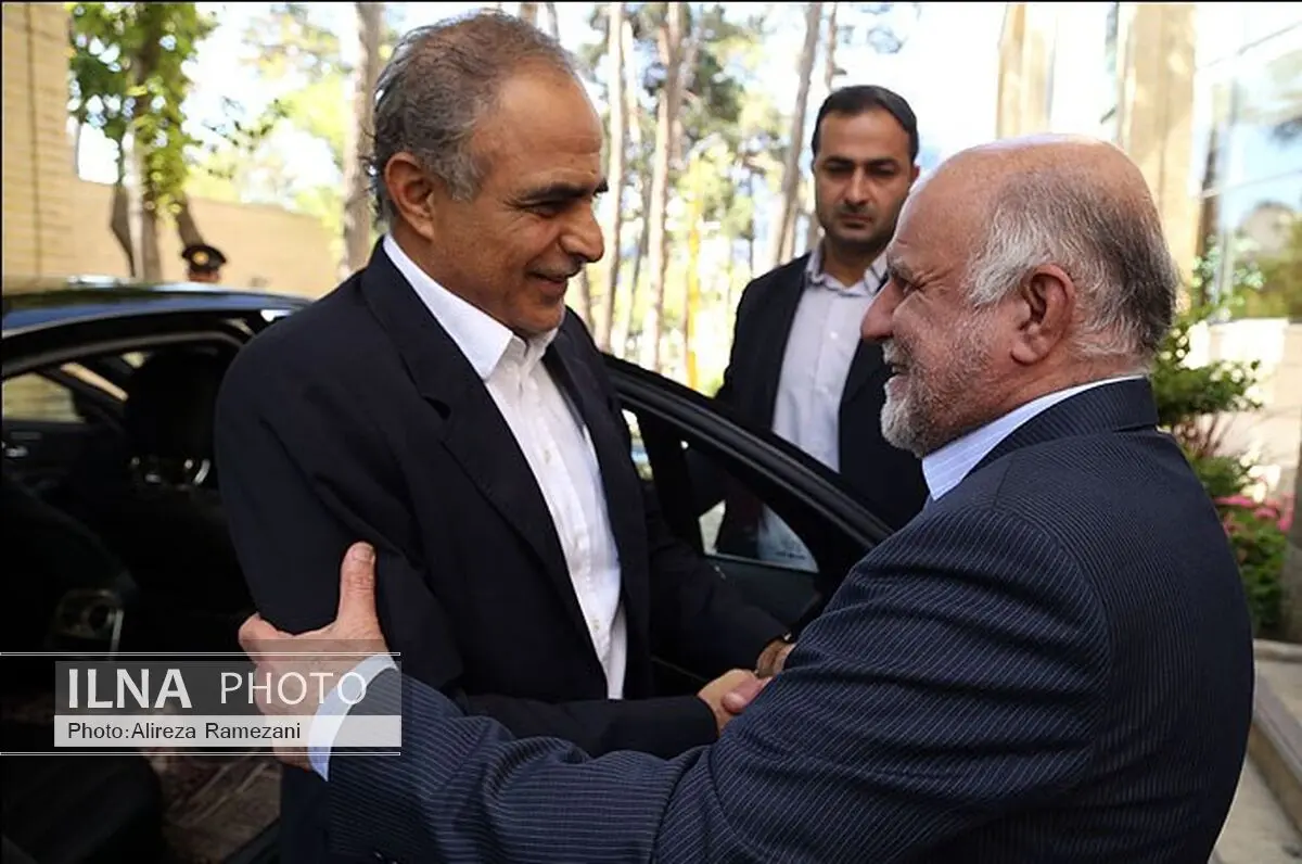همکاری با شرکتهای عمانی برای فروش فرآورده های نفتی و پتروشیمی
