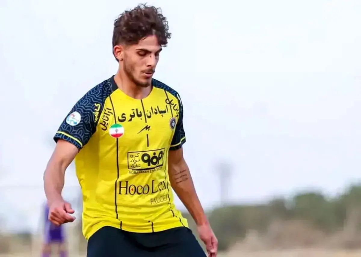 علی کمالی از سپاهان به چادرملو پیوست