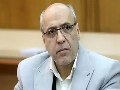 انتقاد عضو شورا از اظهارات سخنگوی شهرداری درباره رایگان شدن حمل‌ونقل عمومی

