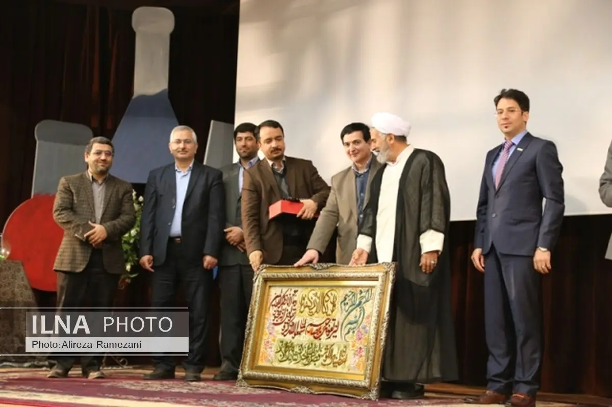شهردار کاشان به عنوان مدیر شهری حامی پژوهش تقدیر شد
