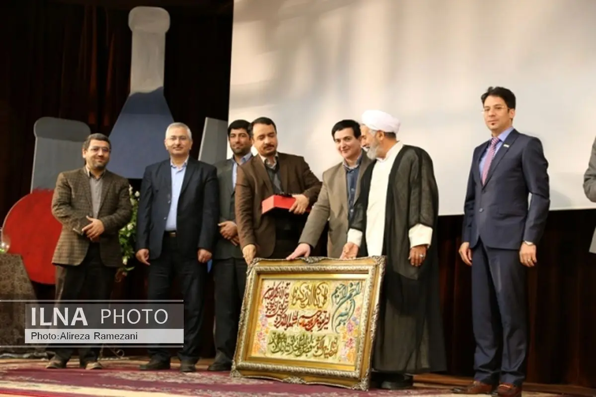 شهردار کاشان به عنوان مدیر شهری حامی پژوهش تقدیر شد