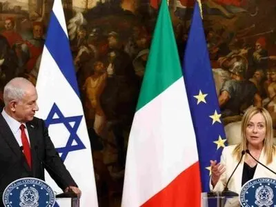 مدافع ازسرگیری مذاکرات صلح در سرزمین‌های فلسطینی هستیم