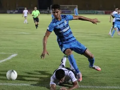 واسعی: اگر پرسپولیس را قهرمان کنند بقیه تیم‌ها اعتراض می‌کنند / دلتنگ خانواده و فوتبال هستم