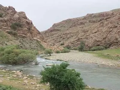 کاهش چشمگیر بارش و جریان رودخانه‌های لرستان؛ خطر تداوم افت منابع آب