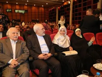 از حضور جواد ظریف تا اعتراض به لغو کنسرت‌ها