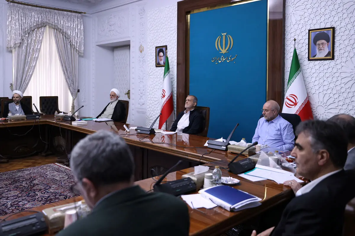 جلسه شورای‌عالی هماهنگی اقتصادی سران سه قوه