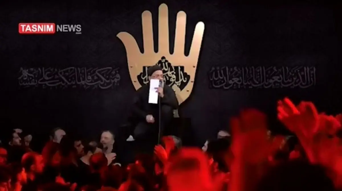 نوحه‌ خوانی محمود کریمی در محرم ۱۴۰۴ + فیلم