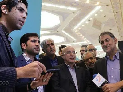 مراسم رونمایی از اپلیکیشن‌های رنگینه و صفحه جادویی برگزار شد 
