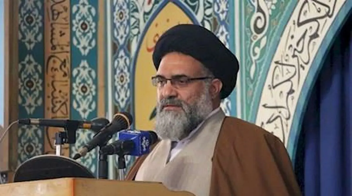 مجلس در کار دولت دخالت نکند/ برخی داخلی ها غلط می کنند علیه امنیت کشور قلم فرسایی کنند 