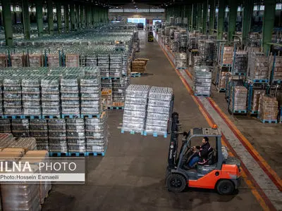 کارگران بیکار شده باید بتوانند از بیمه بیکاری استفاده کنند