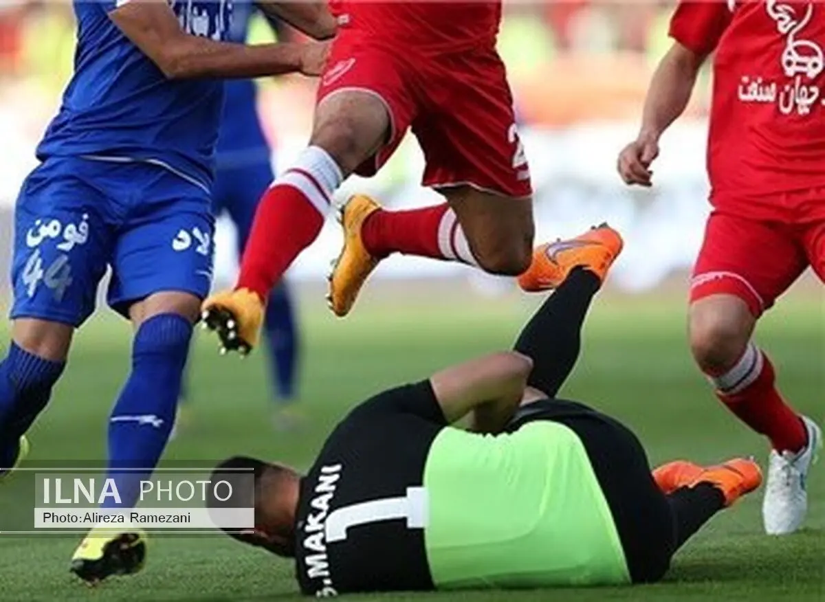 محرومیت 3 بازیکن استقلال و پرسپولیس در هفته سوم