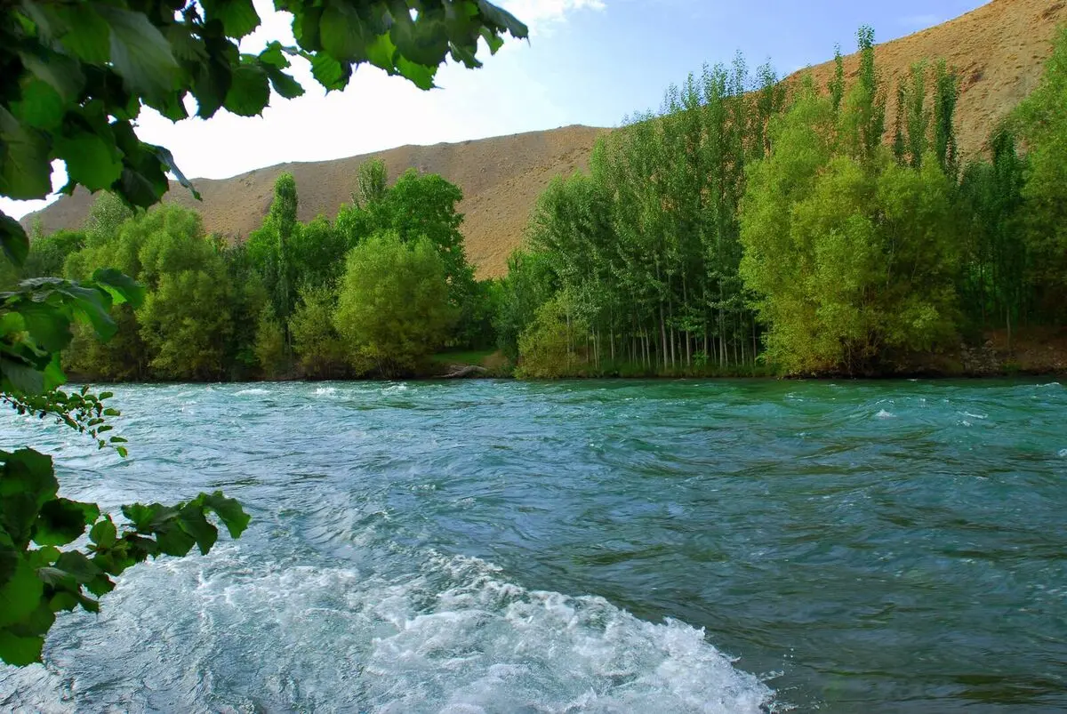 هشدار مدیریت بحران اصفهان نسبت به اسکان در حاشیه زاینده‌رود
