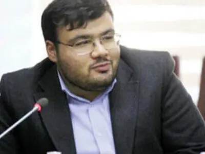 سازمان غذا و دارو به دنبال شفافیت در زنجیره توزیع شیرخشک است/ لزوم دسترسی عادلانه به خدمات سلامت در استان‌های مختلف