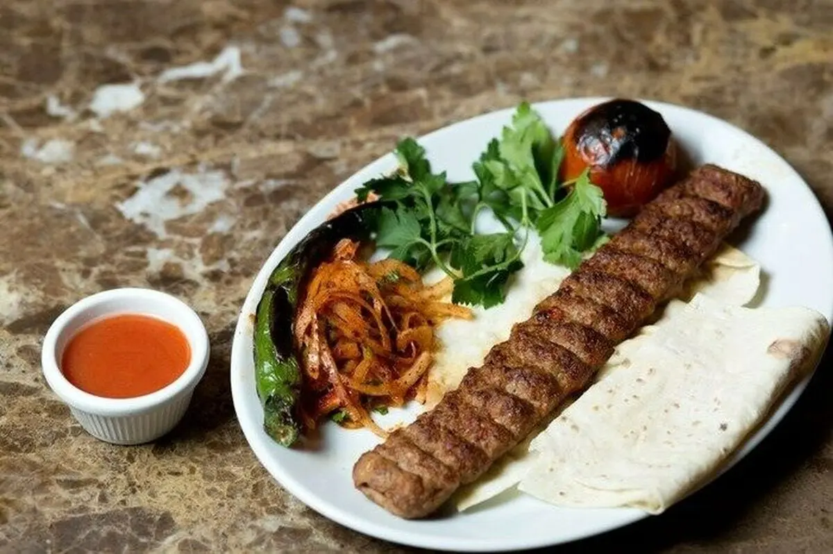 طرز تهیه کباب کوبیده با دل مرغ